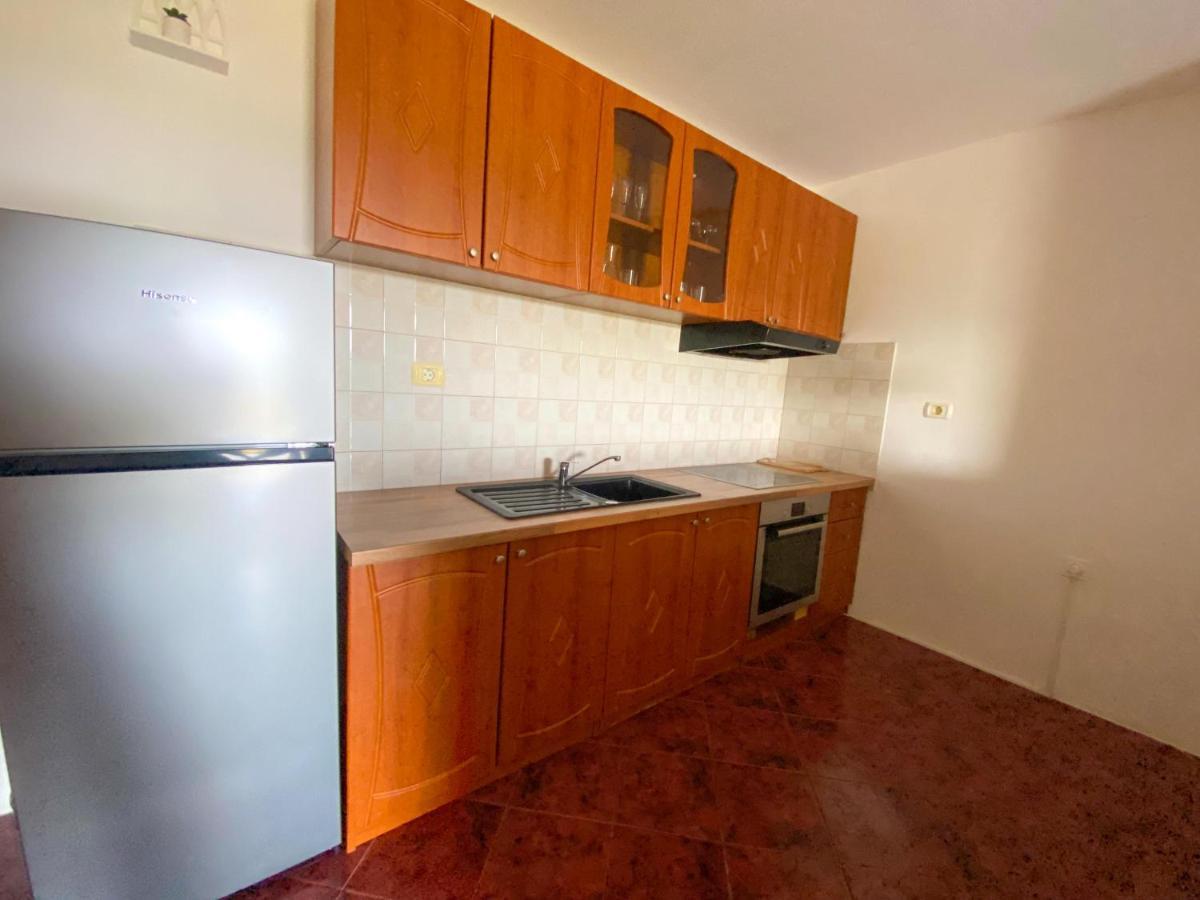 Apartment Moon Pobegi Экстерьер фото